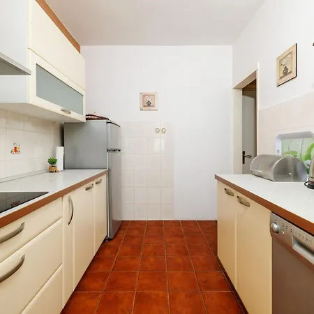 Keko Apartament *