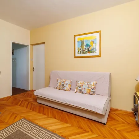 Keko Apartament *