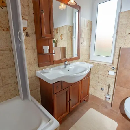 Apartment Keko - 100 M From The