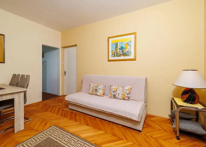 Keko Apartament *